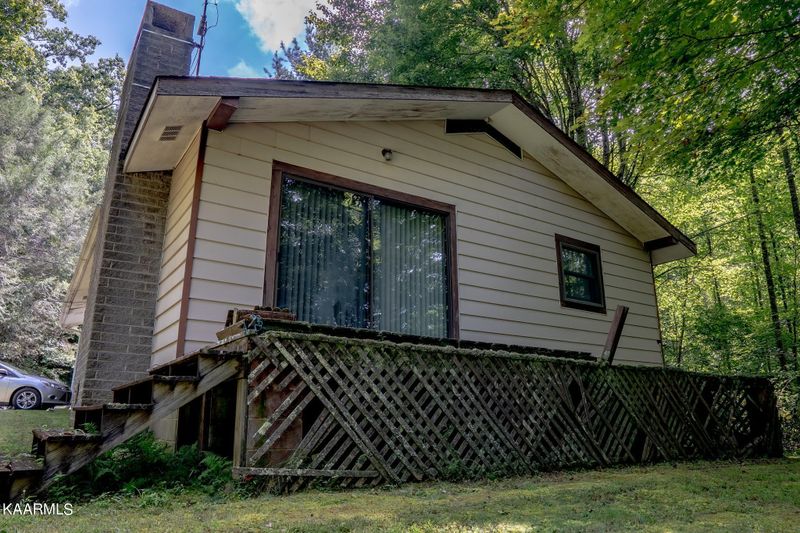 850 Glades Rd, Gatlinburg, TN 37738