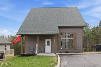 850 Osprey Way, Pigeon Forge, TN 37863
