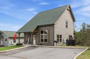 850 Osprey Way, Pigeon Forge, TN 37863