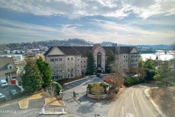 850 Volunteer Landing Ln #105, Knoxville, TN 37915