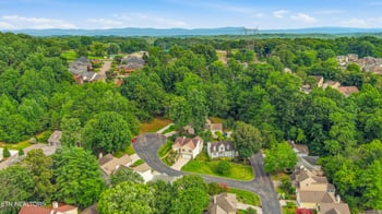 8504 Old Towne Ct, Knoxville, TN 37923