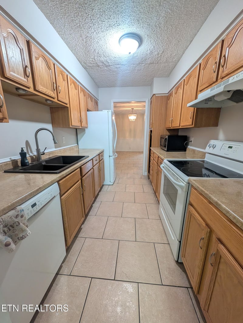 8506 Brasilia Ct #70, Knoxville, TN 37923