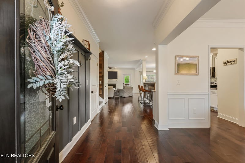 8506 Coral Sand Ln, Knoxville, TN 37938