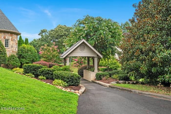 8506 River Club Way, Knoxville, TN 37922