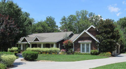 851 Amy Lea, Sevierville, TN 37862