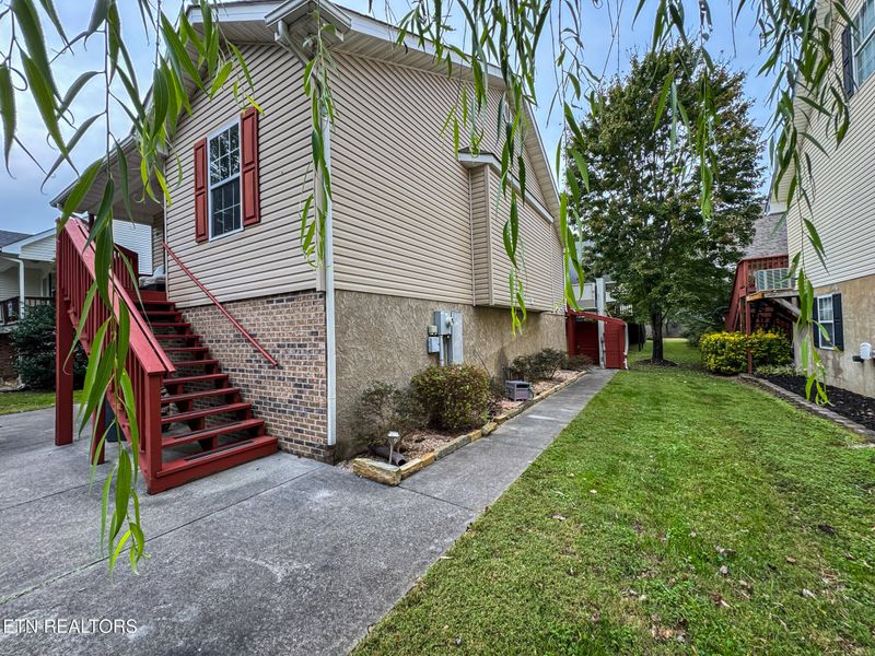 851 Plantation Dr, Pigeon Forge, TN 37863