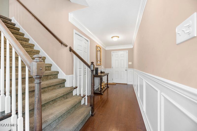 8511 Childress Rd, Powell, TN 37849