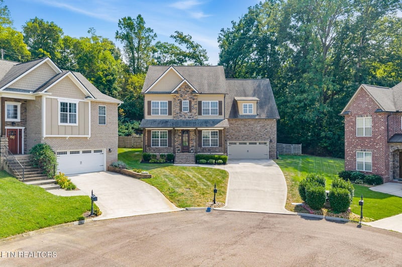 8520 Flowering Peach Ln, Knoxville, TN 37923