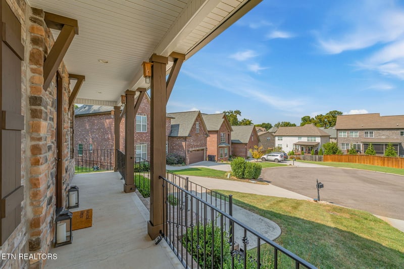 8520 Flowering Peach Ln, Knoxville, TN 37923