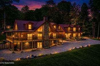 8521 Parker Rd, Corryton, TN 37721