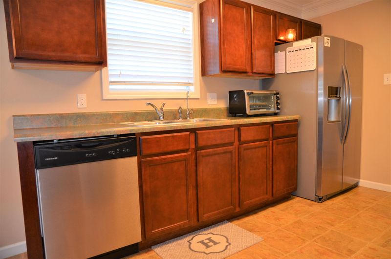 8524 Bowsong Ln, Powell, TN 37849