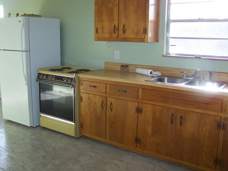 8529 Childress Rd, Powell, TN 37849