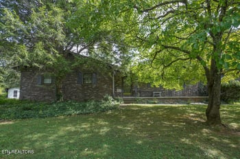 853 W Cunningham St, Alcoa, TN 37701