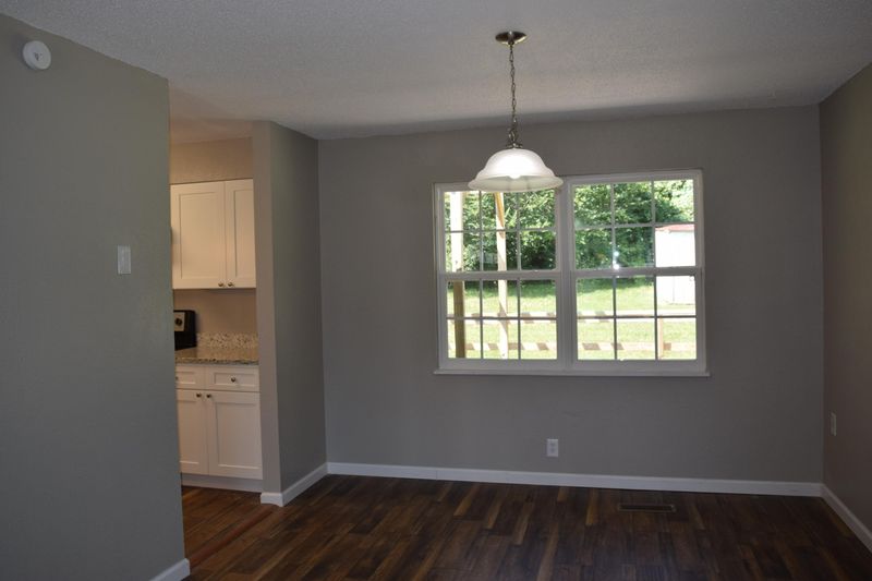 8532 Baron Dr, Knoxville, TN 37923