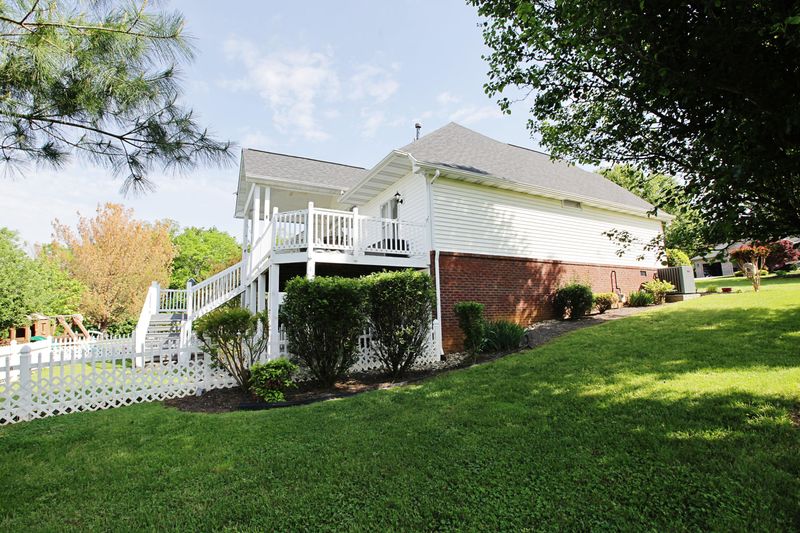 854 Jessica Lea, Sevierville, TN 37862