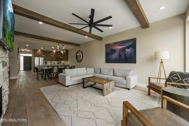 855 Campbell Lead Rd #305, Gatlinburg, TN 37738
