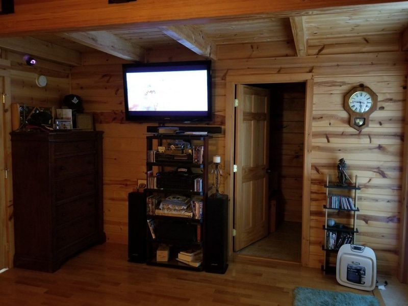 855 Ditney Tr, Pioneer, TN 37847