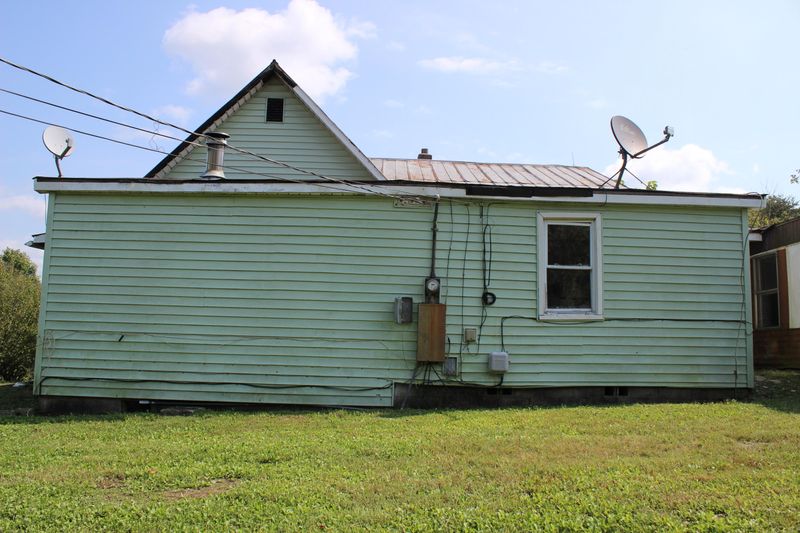 855 Little Valley Rd, Maynardville, TN 37807