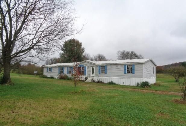 855 Queener Rd, Loudon, TN 37774