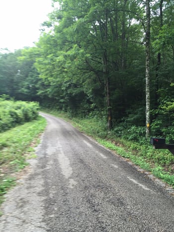 855 Snow Hill Rd, Oakdale, TN 37829