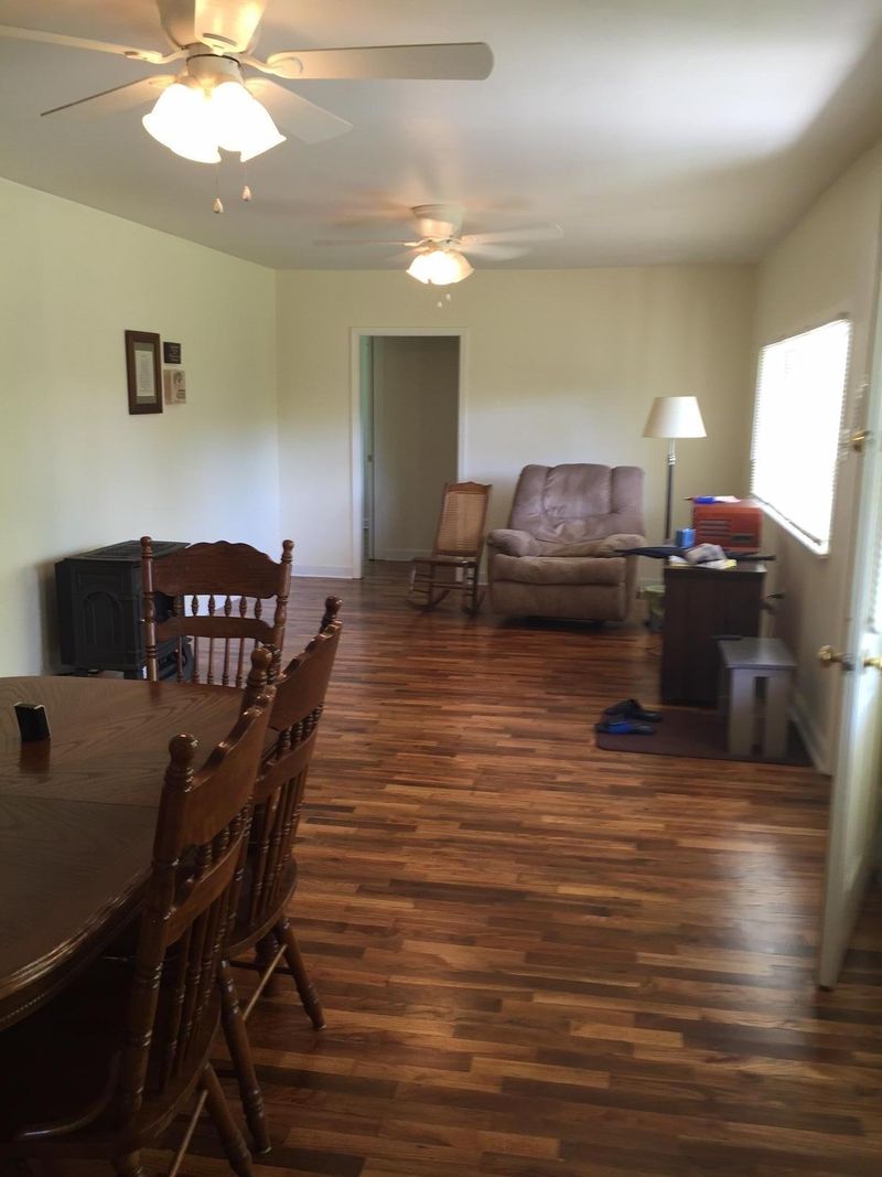 856 Burrville Rd, Sunbright, TN 37872