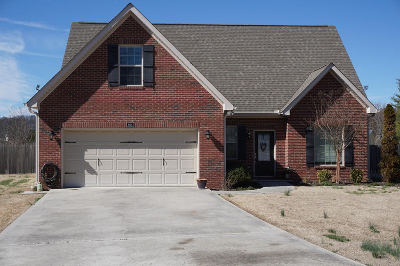 8564 Reagan Woods Ln, Knoxville, TN 37931