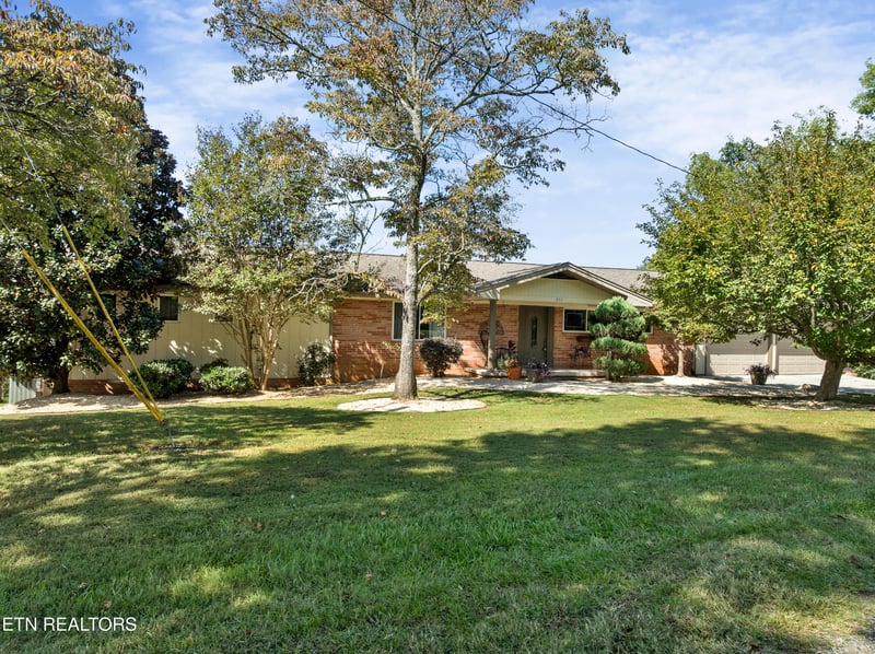 859 Collie Cove Ct, Friendsville, TN 37737