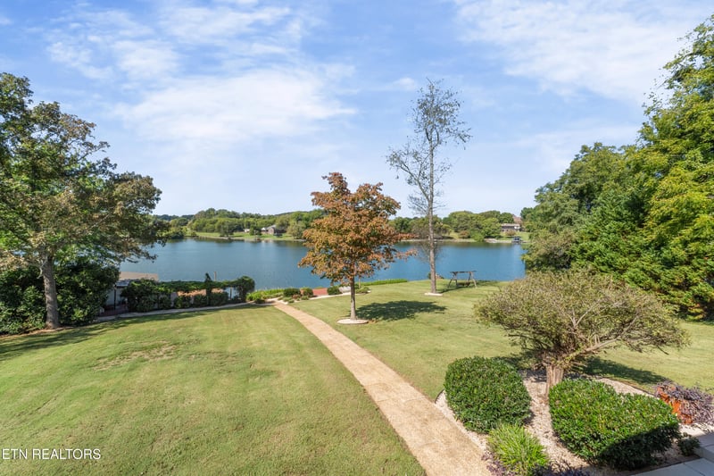 859 Collie Cove Ct, Friendsville, TN 37737