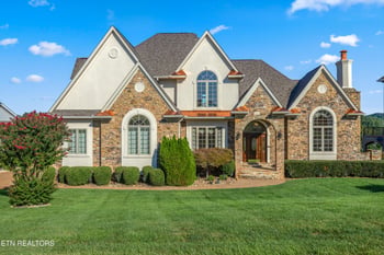 859 Rarity Bay Pkwy, Vonore, TN 37885