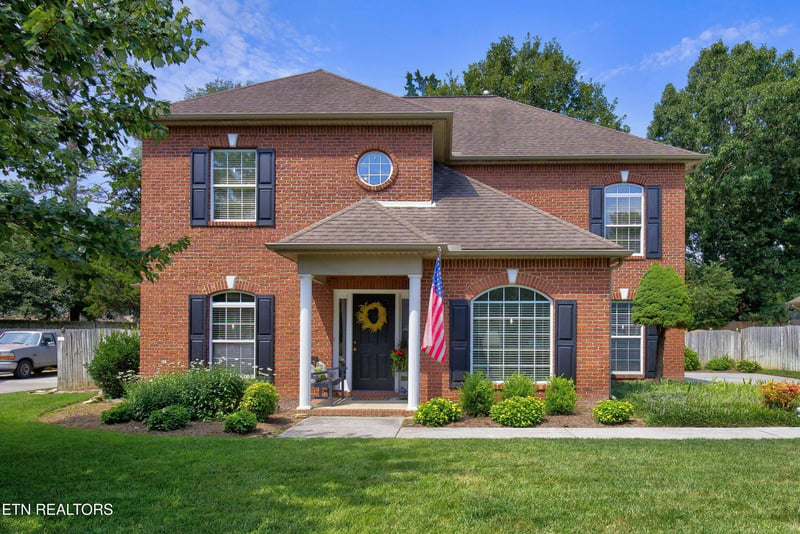 860 Baylor Cir, Knoxville, TN 37923