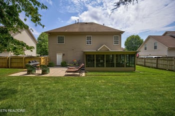 860 Baylor Cir, Knoxville, TN 37923