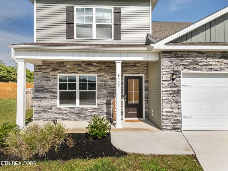 8600 Denali Path Ln, Knoxville, TN 37931