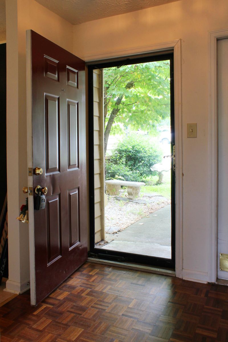 8600 Olde Colony Tr #79, Knoxville, TN 37923