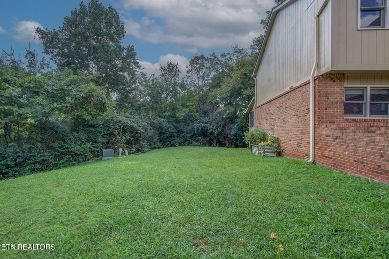 8600 Olde Colony Tr #98, Knoxville, TN 37923