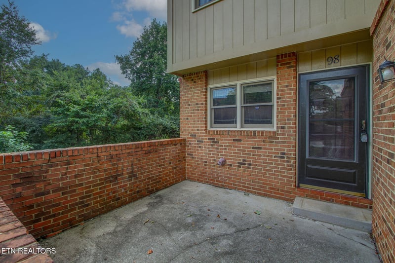 8600 Olde Colony Tr #98, Knoxville, TN 37923