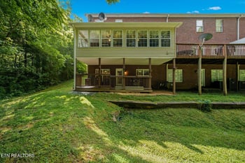 8601 Ashbourne Way, Knoxville, TN 37923