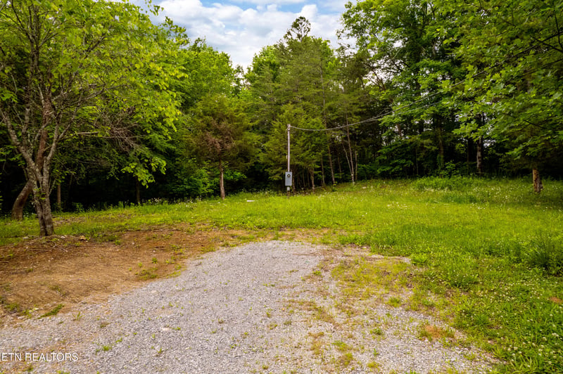 8609 Tennessee 68, Tellico Plains, TN 37385