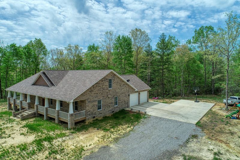 861 Cedar Ridge Rd, Helenwood, TN 37755