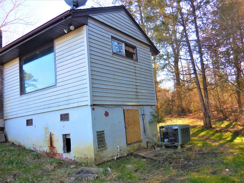 8612 Pleasant Hill Rd, Knoxville, TN 37924