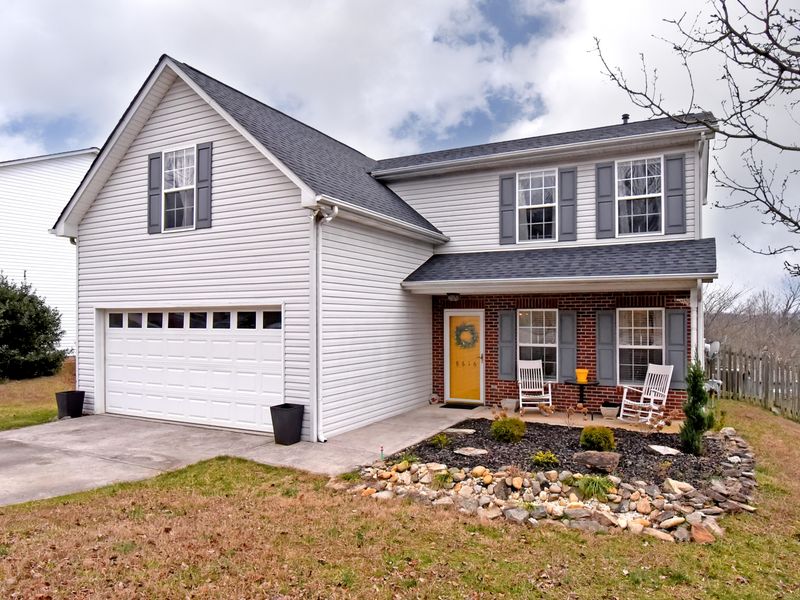 8616 Rayworth Tr, Powell, TN 37849
