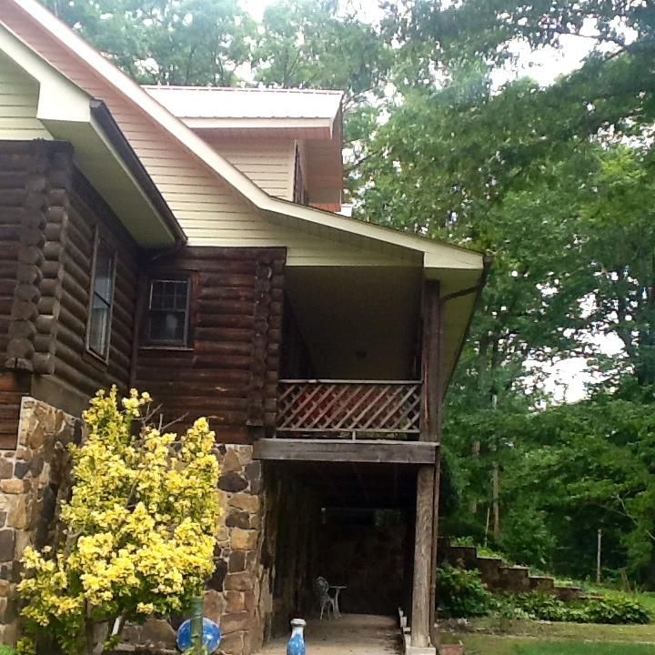 8619 Buffalo Rd, Oneida, TN 37841