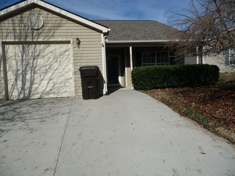 8621 Little Field Way, Knoxville, TN 37923