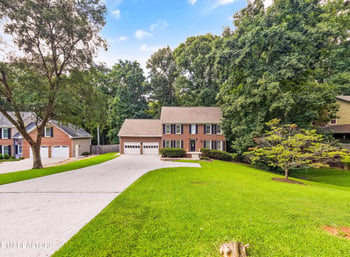 8621 Nubbin Ridge Rd, Knoxville, TN 37923