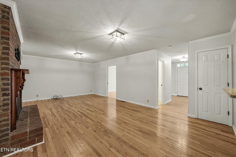 8621 Nubbin Ridge Rd, Knoxville, TN 37923