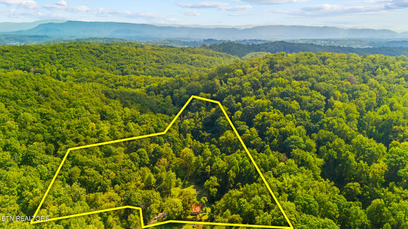 8625 Sams Ln, Knoxville, TN 37920