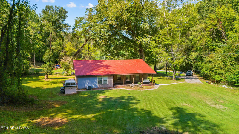 8625 Sams Ln, Knoxville, TN 37920