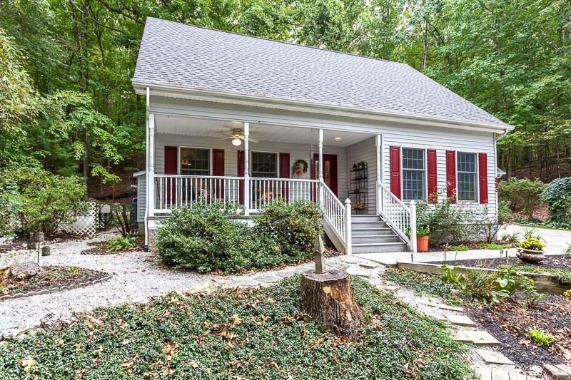 863 Paint Rock Ferry Rd, Kingston, TN 37763