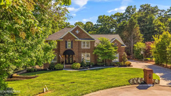 864 Oconnell Dr, Knoxville, TN 37934