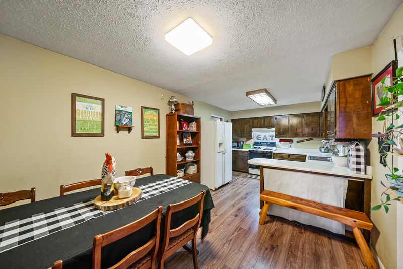 864 Prentice St, Crossville, TN 38555