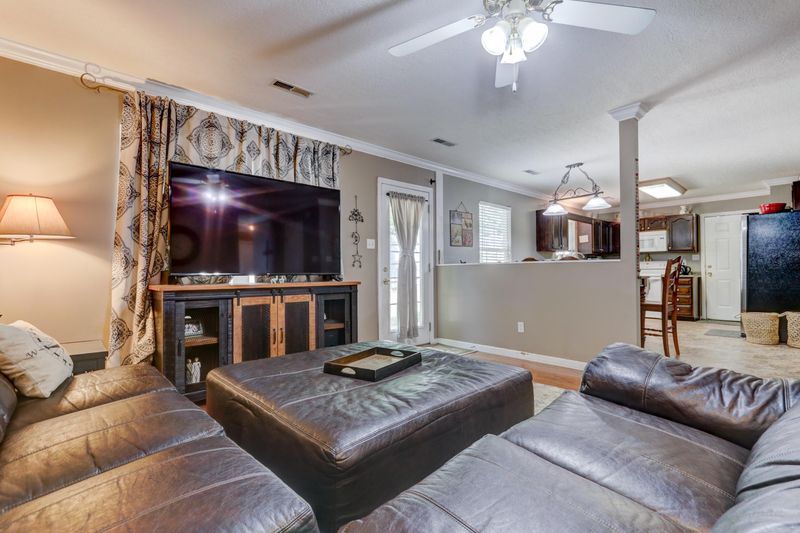8643 Rayworth Tr, Powell, TN 37849